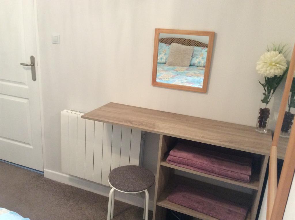 Apartment Number 7