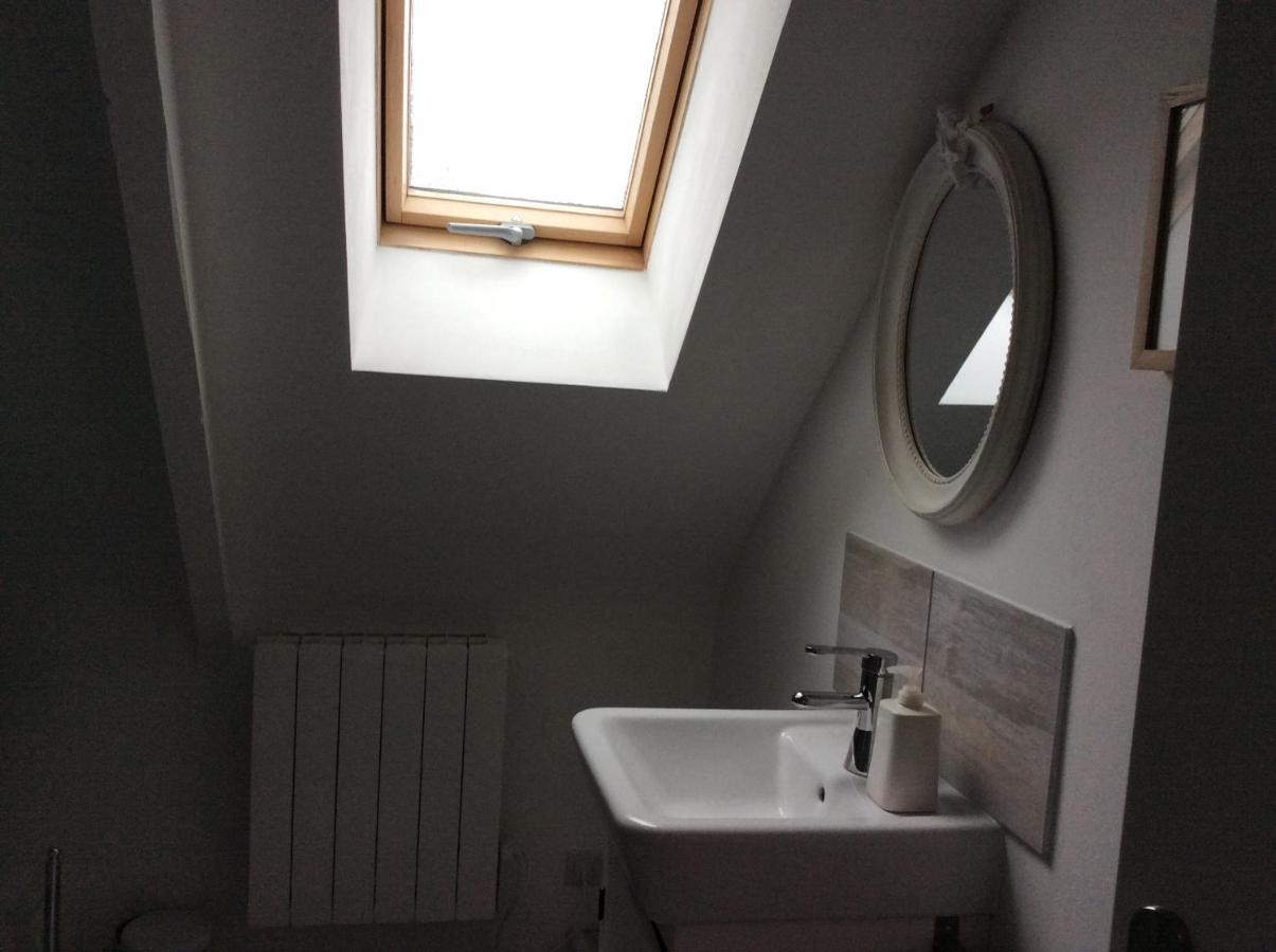 Appartement Number 7 Gouarec